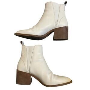 Steve Madden Audience Bone chunky heel leather bootie size 8